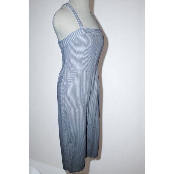Old Navy Blue White Striped Jumpsuit | Women’s Size Small | Sleeveless Cropped - Picture 2 of 10
